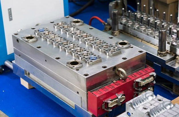 What is precision injection molding?